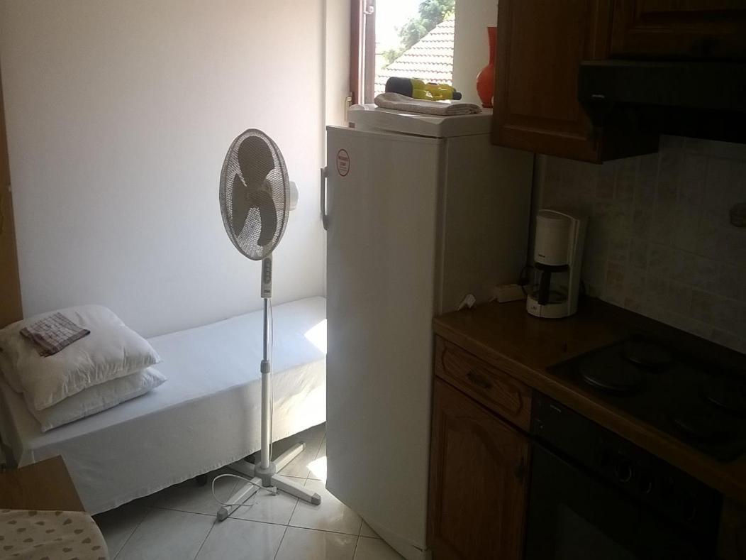 Bernie Apartments Poreč Eksteriør billede